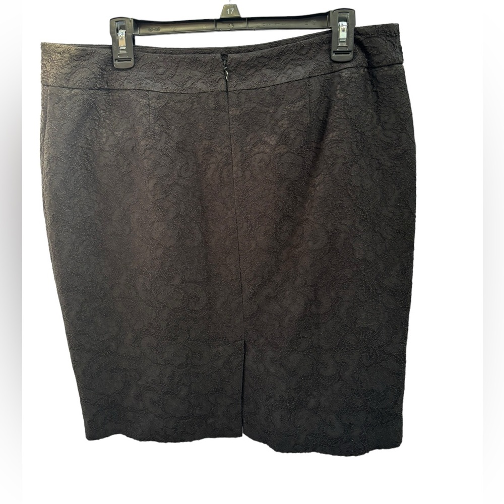 Ann Taylor Women’s‎ Black Lace Style Skirt Size 14
